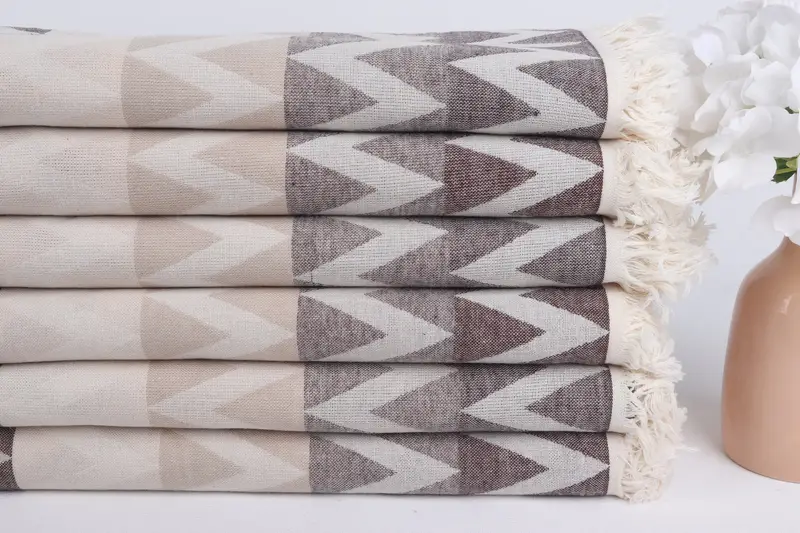 Turkish Towel USA, Sand-Resistant Peshtemal, Fouta towel, Summer Towel, Custom Gift, 70x40 Cotton Zigzag Design Towel, Spa Gift, Decorative Towel - 4