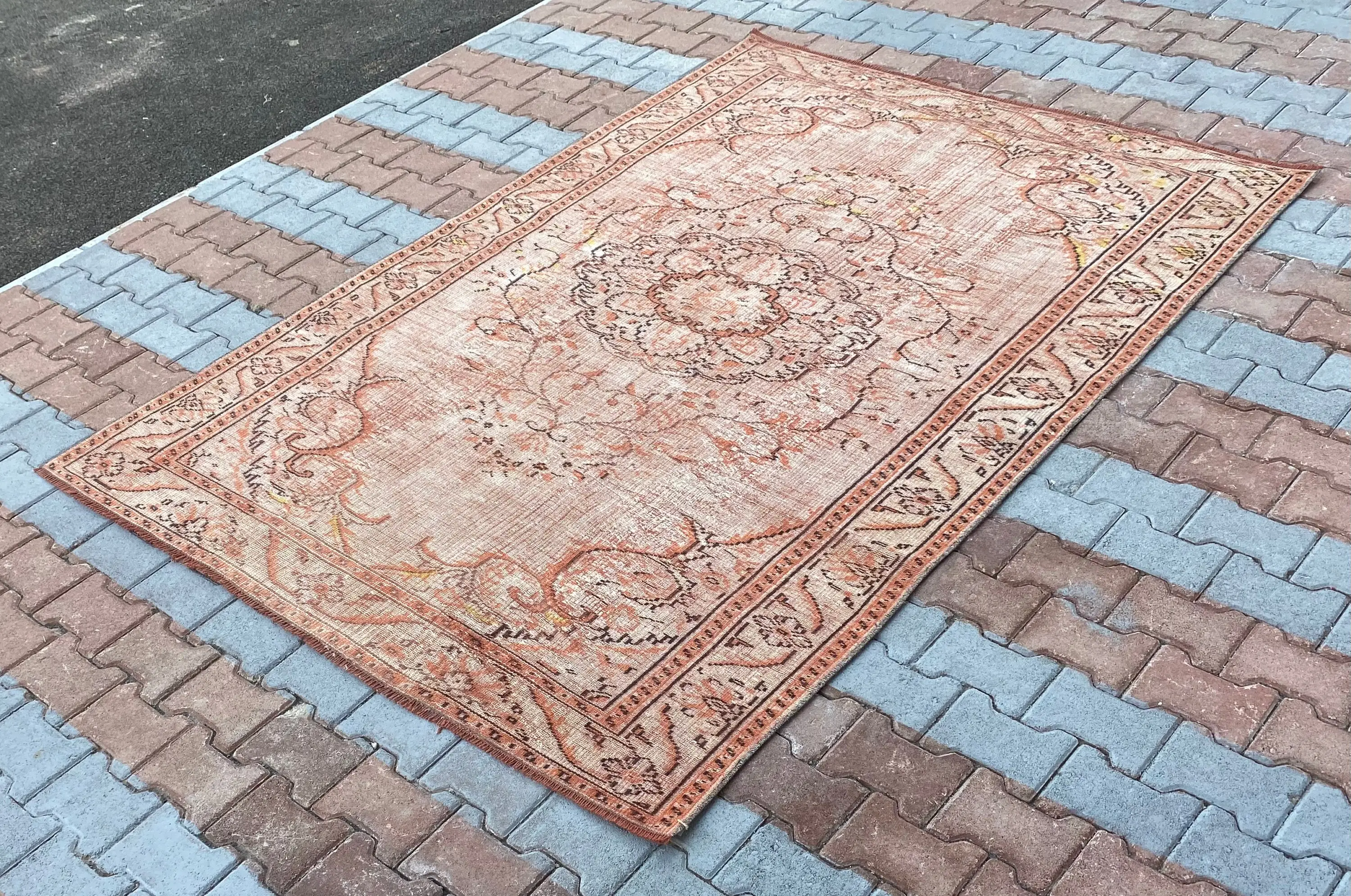 Vintage Rug, 5.6x8.3 ft Large Rug, Brown Floral Wool Turkish Rug - 1
