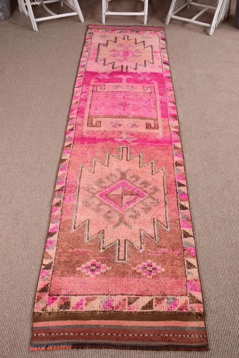 Vintage Herki Rug 2.7x11.4 ft, Pink Brown Southwestern Wool Turkish Rug - 1