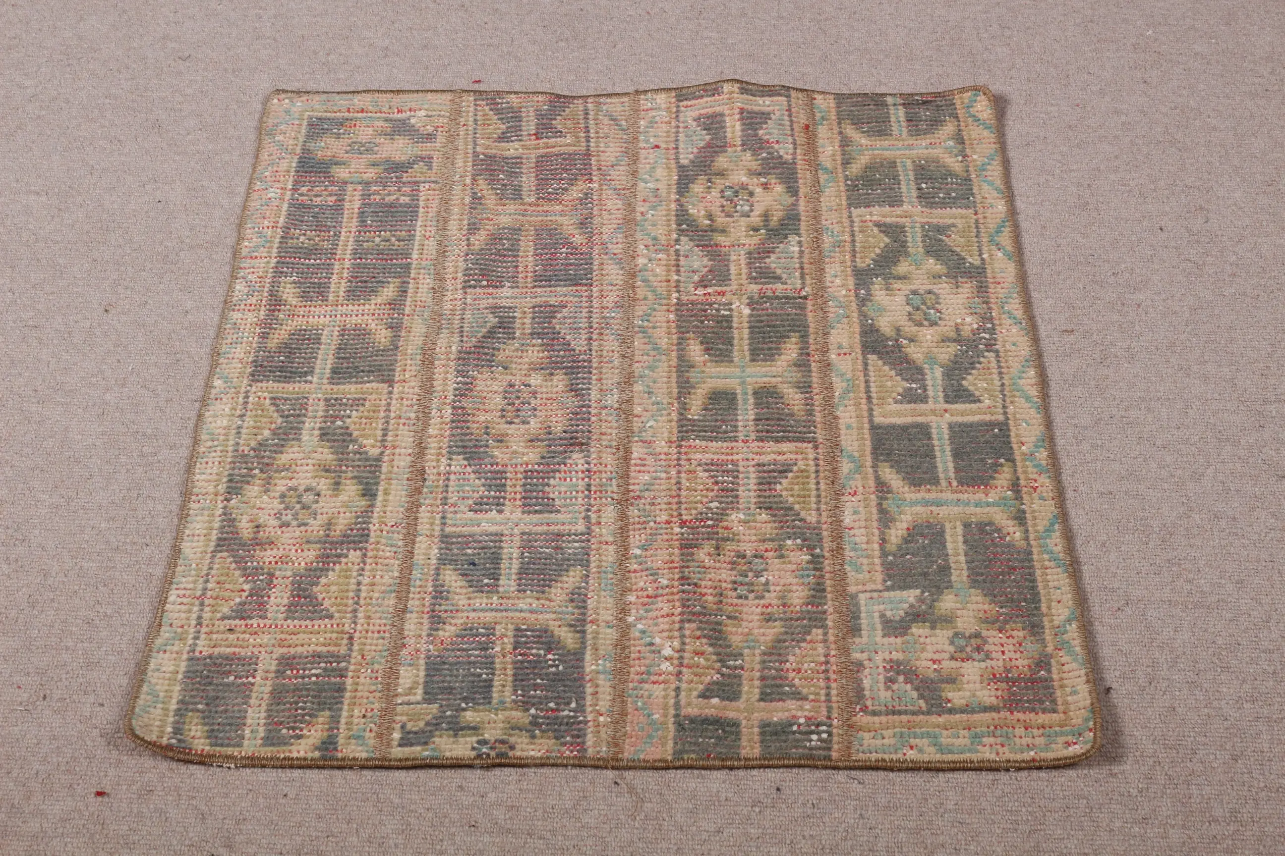 Rug, 2.5x2.8 ft Turkish Rug, Gray Oriental Rug Wool - 1