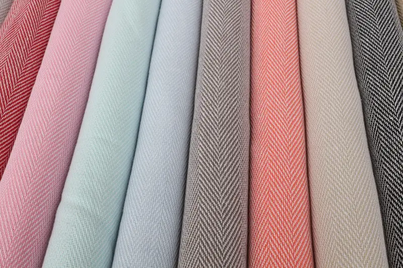 Monogramm Küchentuch, Badezimmertücher, Bachelorette -Gunst, personalisiertes Geschirrtuch, 36x18 Baumwollfischgrätenhandtuch, Brautjungfernhandtuch, Sommertuch - 4