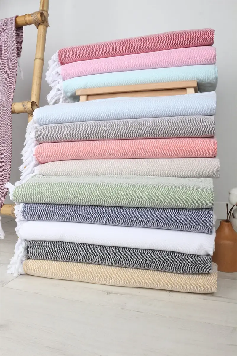 Monogramm Küchentuch, Badezimmertücher, Bachelorette -Gunst, personalisiertes Geschirrtuch, 36x18 Baumwollfischgrätenhandtuch, Brautjungfernhandtuch, Sommertuch - 3