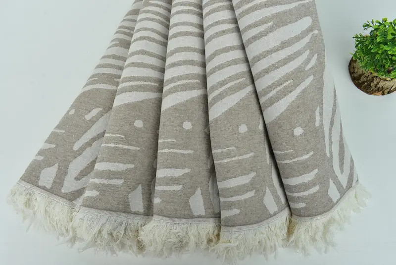 Housewarming Gift, 70x40 Cotton Floral Design Towel, Bridal Shower Gift, First Wedding Anniversary Gift, Absorbent towel, Bridesmaid Favors - 5