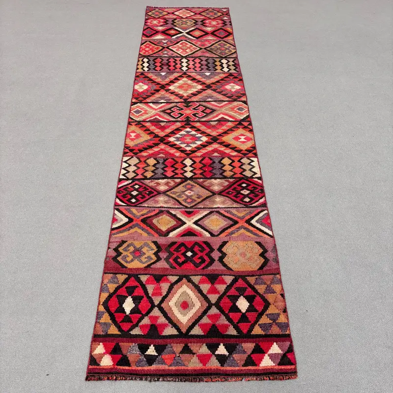 Alfombra roja, 2,4x10,4 pies, sólida con ligeras variaciones