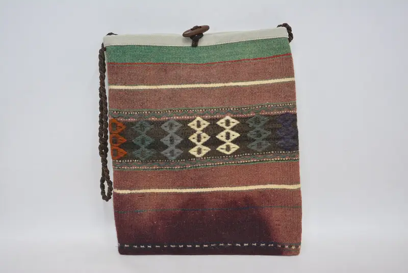 ヴィンテージモチーフのアールデコキリムバッグ、ウールクロスボディバッグ