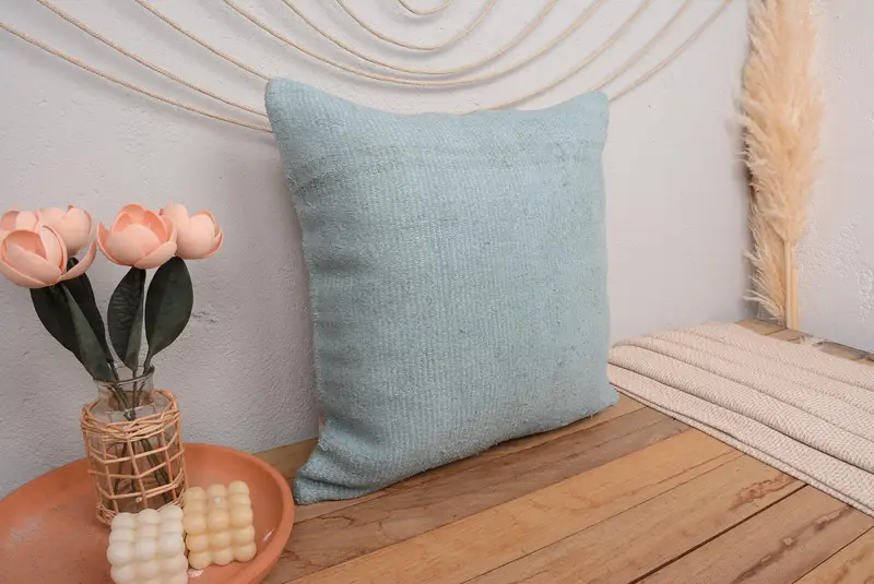 Gri Güneybatı İşlemeli Kırlent, El Yapımı Keten Yastık