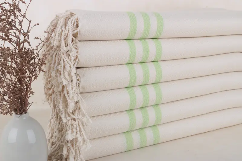 Toalla de algodón verde pistacho personalizada para dama de honor, 40 x 71 pulgadas