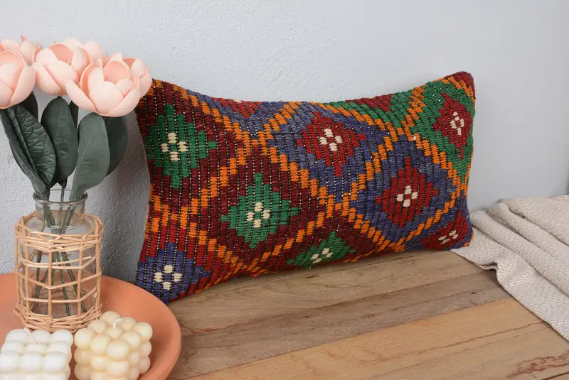 Almohada rectangular bordada hecha a mano, almohada de lanzamiento vintage 24x12