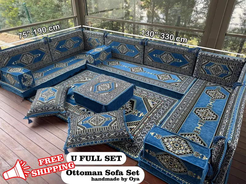 ボヘミアン ブルー & ブラック オットマン、キリム風のモジュール式座席