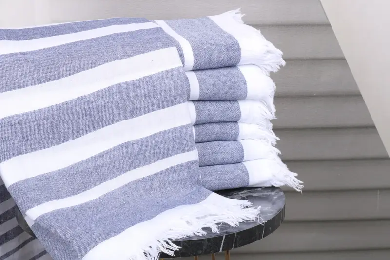 Hammam towel, Best Friend Gift, Travel Towel, Best Wedding Gift, Sand-resistant towel, Gift Towel, Bachelor Party Favors, 64x40 Cotton Striped Towel - 1