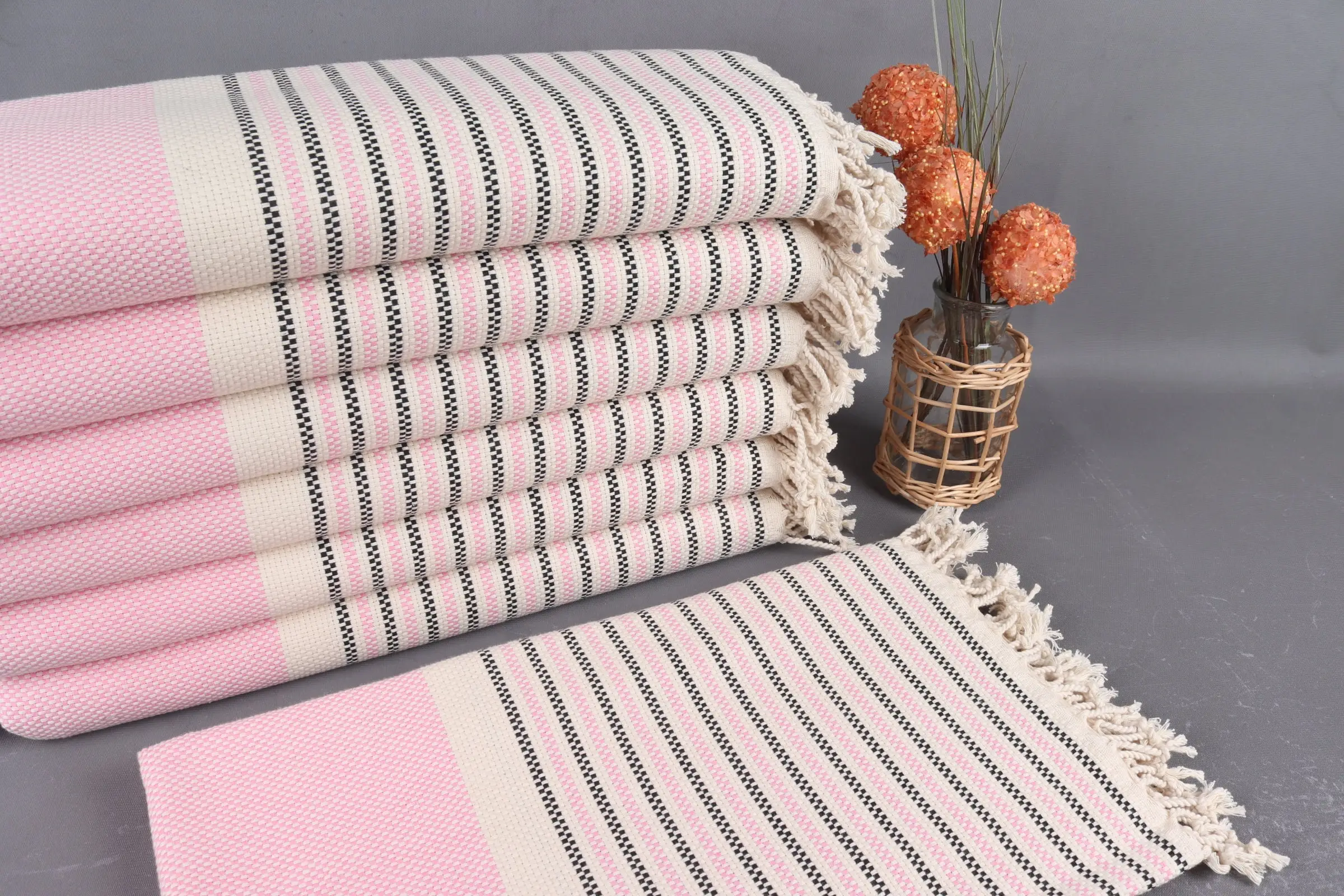 Organic Cotton Beach Towel Geometric Design, Powder Pink-Black, 40x71 Inches - 1