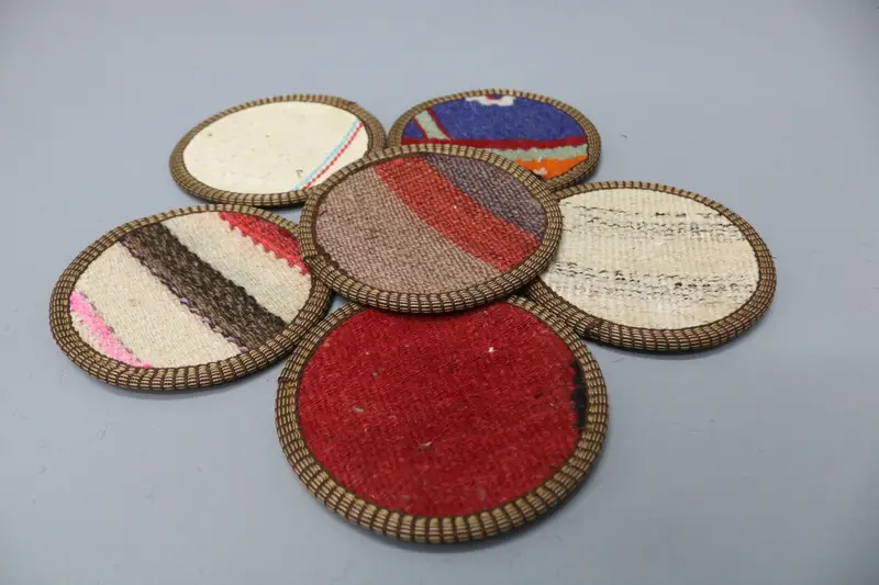 Red and White Striped Coaster, Woven Traditional Round Coaster