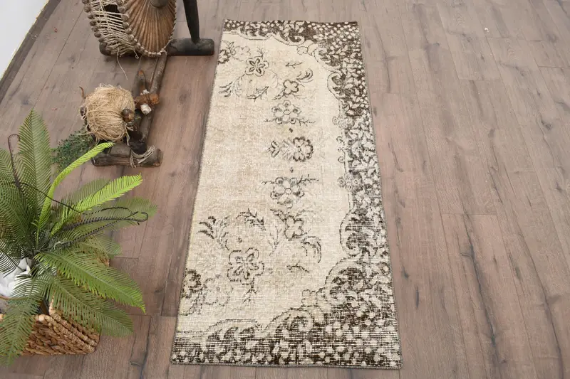 Turkish Vintage Rug 2x5 ft, Oushak Brown Moroccan Wool Rug - 1