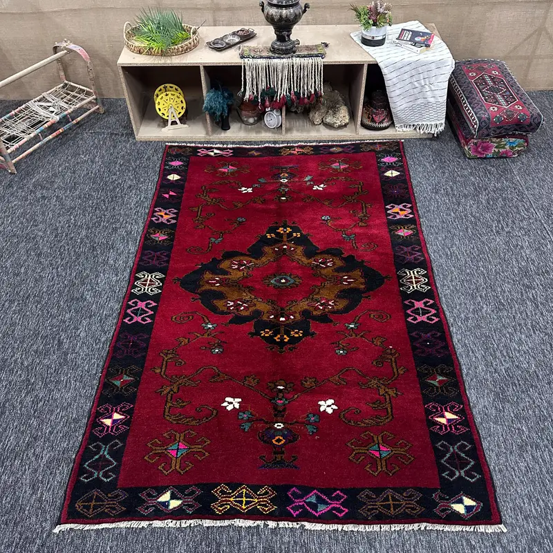 5.1x7.7 ft Oversize Vintage Rug, Red Ombré Turkish Rug - 1