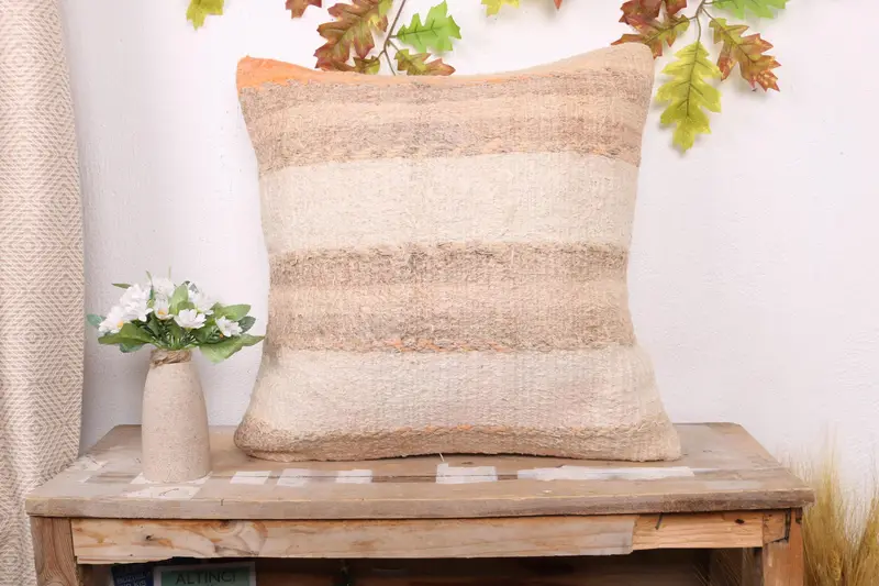 Ethnical Kilim Rug Pillow, Kilim Pillow, Retro Throw Cushion Cover, 20x20 Beige Pillow Sham, Nomadic Cushion Case, Cushion Cover, Pillow for Couch - 1