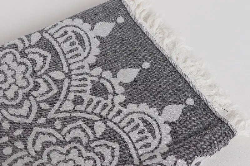 Peshtemal Towel, Bath towel, Beach towel, Turkish fouta towel for outdoor use, Best Friend Gift, Gift For Bride, 74x36 Cotton Floral Patterned Towel - 5