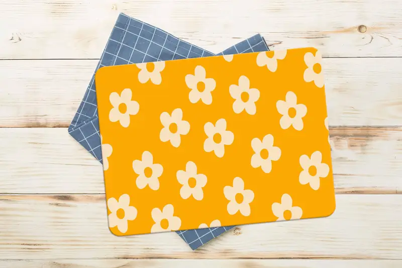 ボヘミアンイエローフラワーパターンガラスまな板、キッチンエッセンシャル