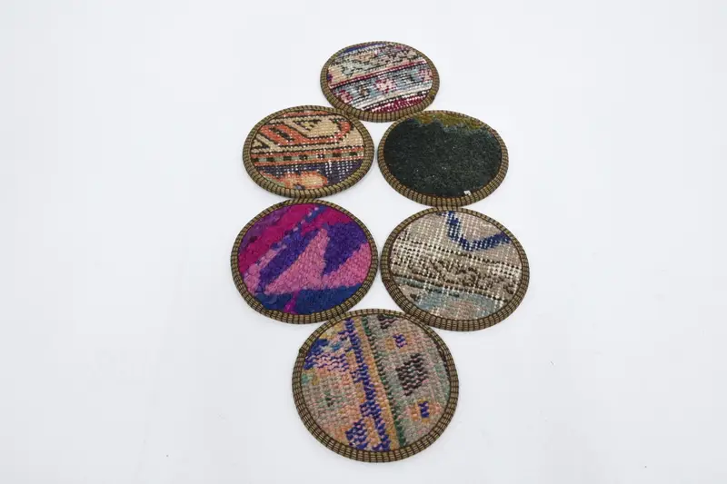 ボヘミアンラウンドコースター、ピンクとブラウンのテーブルコースター