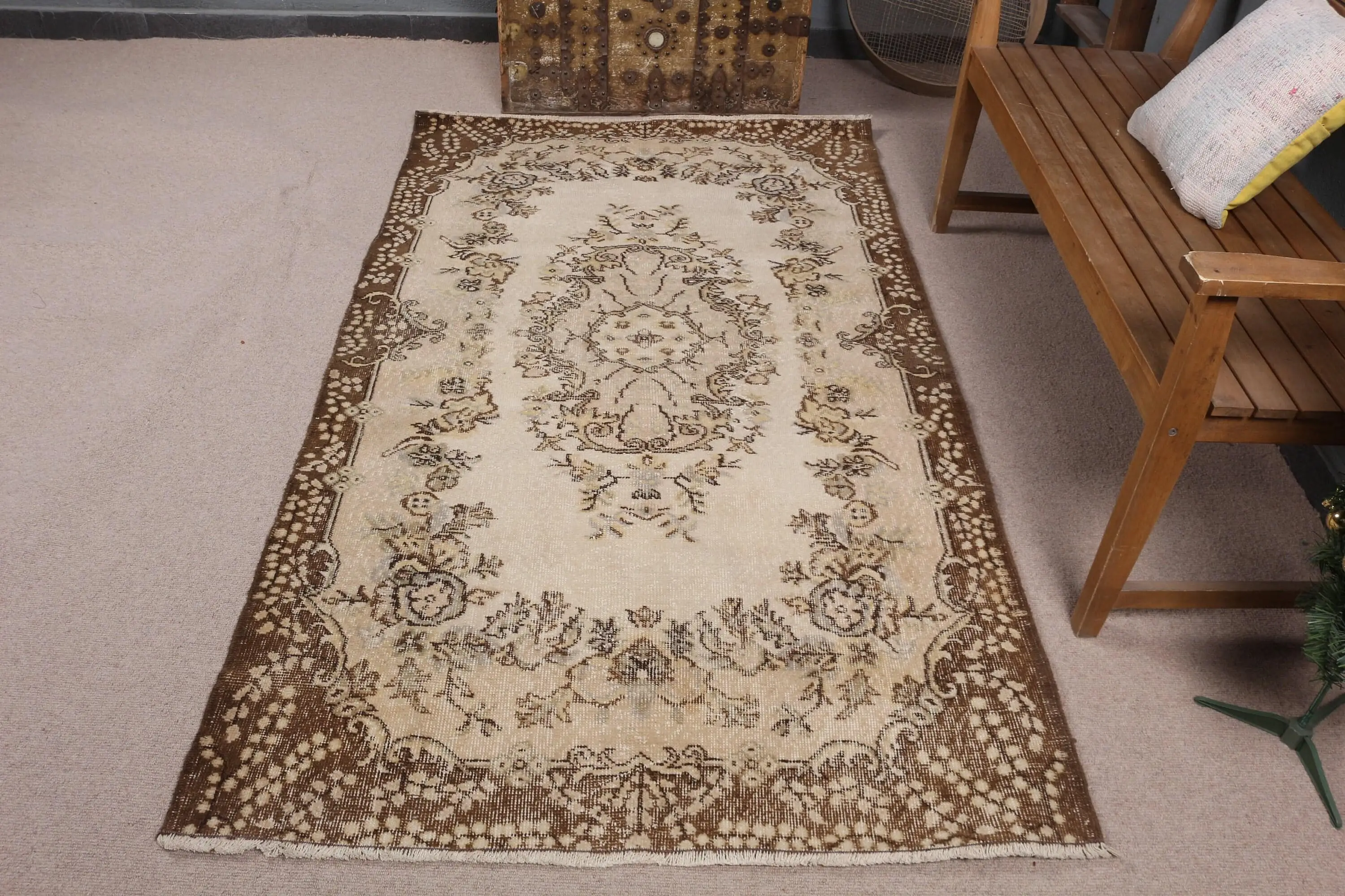 Vintage Rug 3.9x6.8 ft, Brown White Wool Turkish Rug - 1