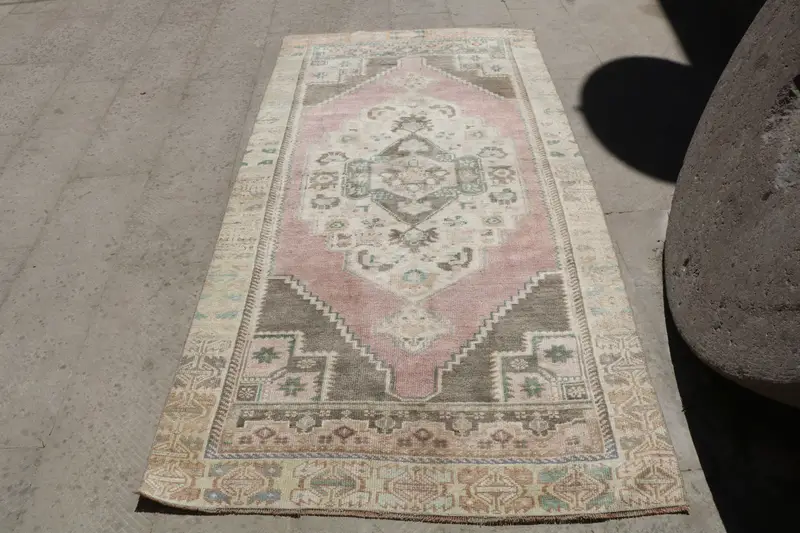 Vintage Oushak Rug 3.7x8 ft (113x244 cm), Pink Moroccan Turkish Rug - 1