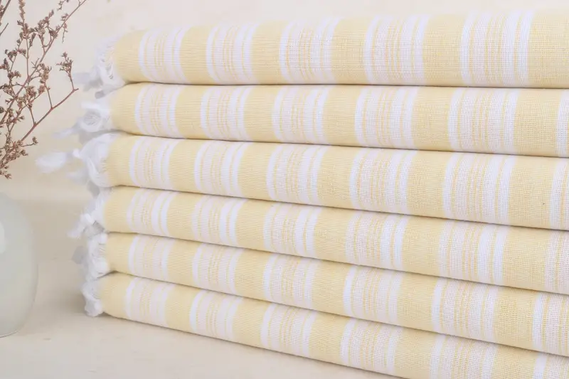 Toalla a rayas de algodón amarillo claro, regalo de despedida de soltera, 40x71 pulgadas