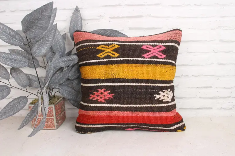 Sofa Cushion Cover, Pillow for Couch, 18x18 Pink Cushion Case, Cushion Cover, Ethnical Kilim Rug Pillow, Knitted Cushion Cover, Home Decor Pillow - 1