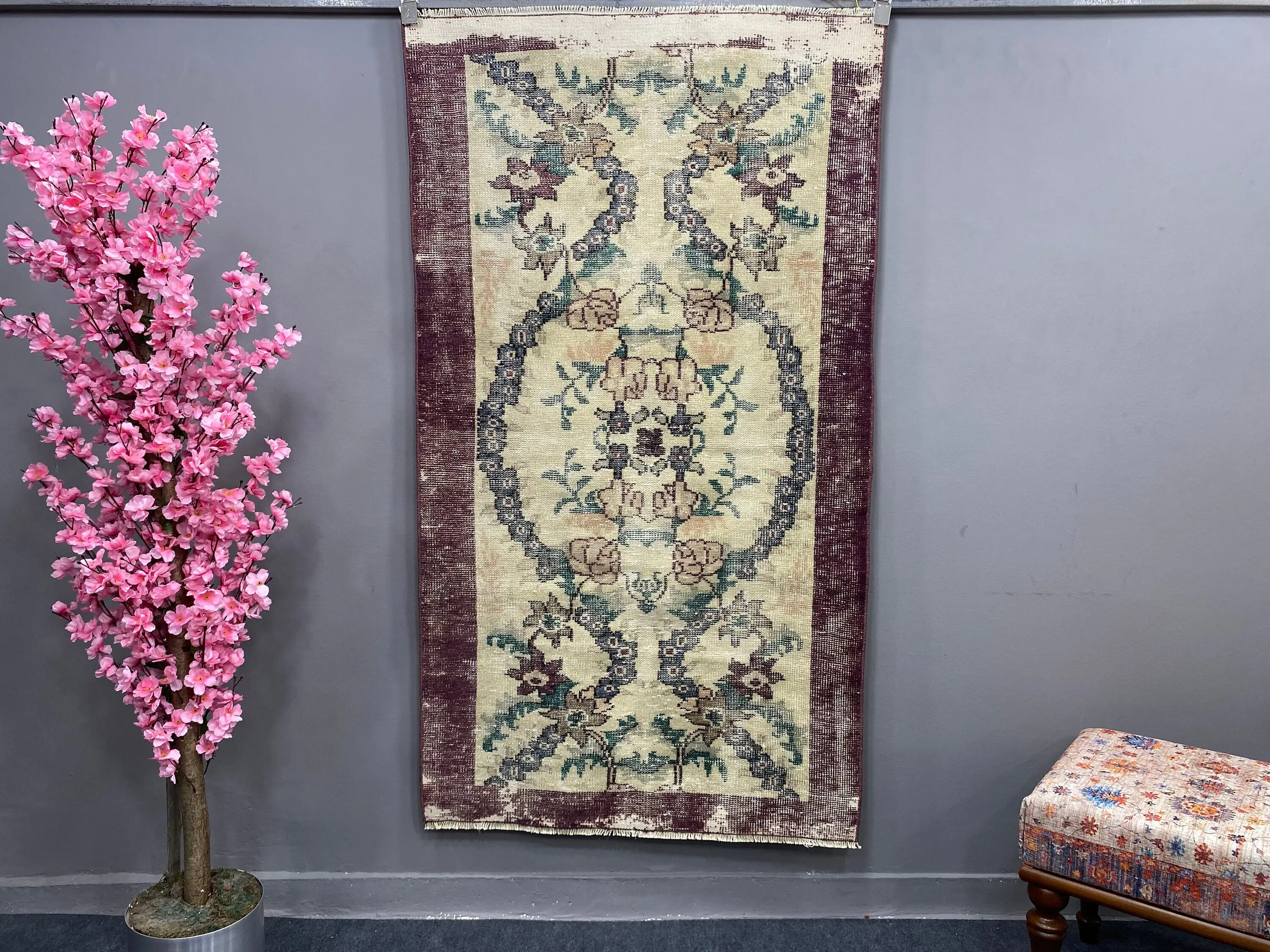 Kırmızı, Beyaz Geometrik Halı, 3,2x5,7 ft - 1
