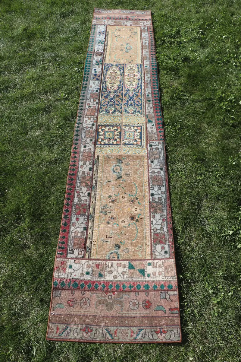 イエロー オリエンタル ラグ、1.8x9.4 フィート ブルー アクセント