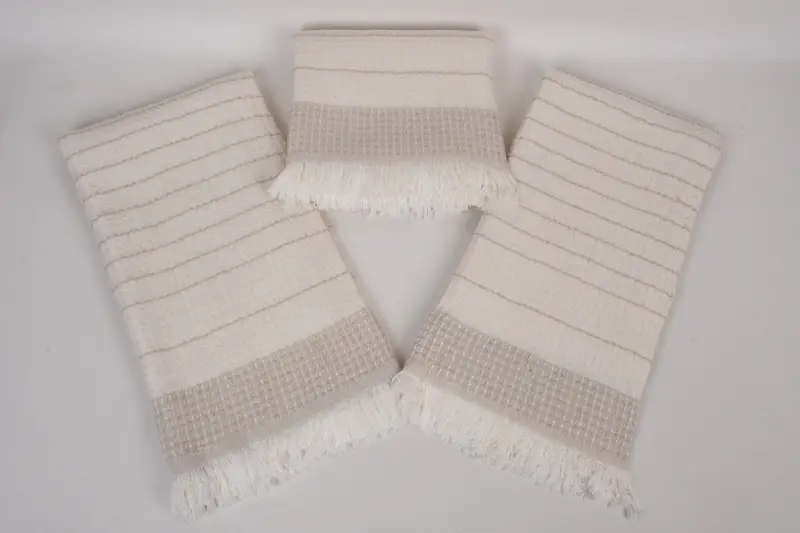 Lightweight towel, Bridesmaid Towel, Fouta towel, Personalized Towel Gift, Bridal Party Gifts, Bachelorette Party Favors, 70x40 Cotton Waffle Towel - 6