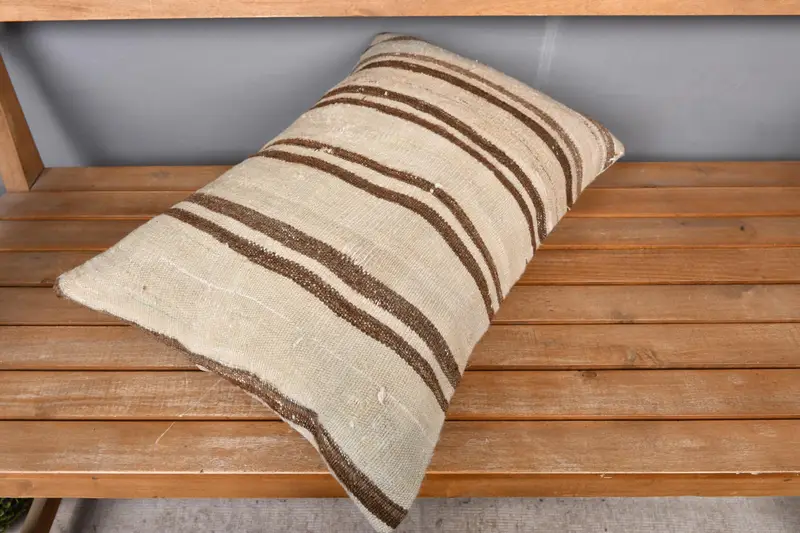 Vintage Pillow, Pillow Sham, Throw Kilim Pillow, 16x24 Beige Pillow Case, Kilim Pillow, Customized Pillow, Crochet Pattern Cushion Cover - 2