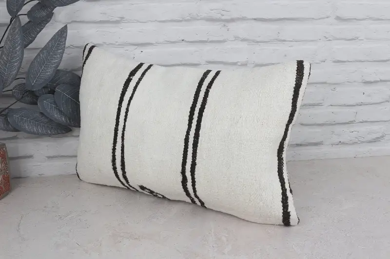 Gift Pillow, Neutral Throw Cushion, Antique Pillows, Armchair Cushion, Throw Kilim Pillow, Cushion Cover, 12x20 White Cushion Case - 4