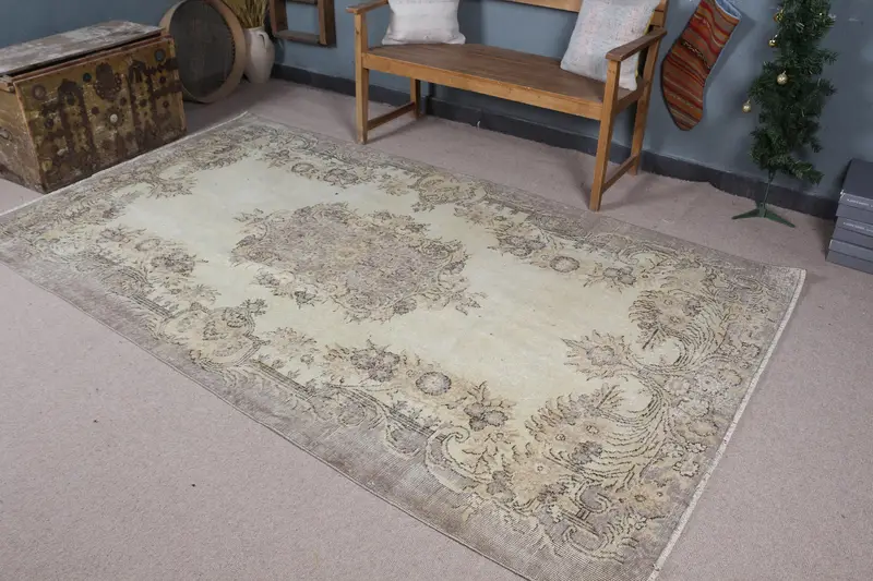 Vintage Teppich, 5,2x9,1 ft großer türkischer Teppich, Oushak grau weißer Teppich mit Pflanzen und Bäumen - 1