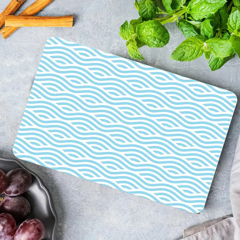 Soyut Çizgiler Cam Kesme Tahtası, Modern Mutfağın Temeli