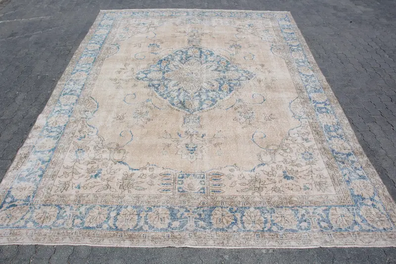 Türkischer 9,2x12,3 ft Teppich, Übergroßer Vintage Teppich, blau weißer Wollteppich - 1
