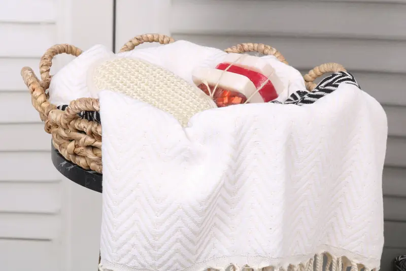 Custom Towel Beach, Bridesmaid Gift Towel, 70x40 Cotton Chevron Towel, Wedding Gifts Towel, Bride Gift, Embroidered Towel, Gym Towel, Guest Towel - 2