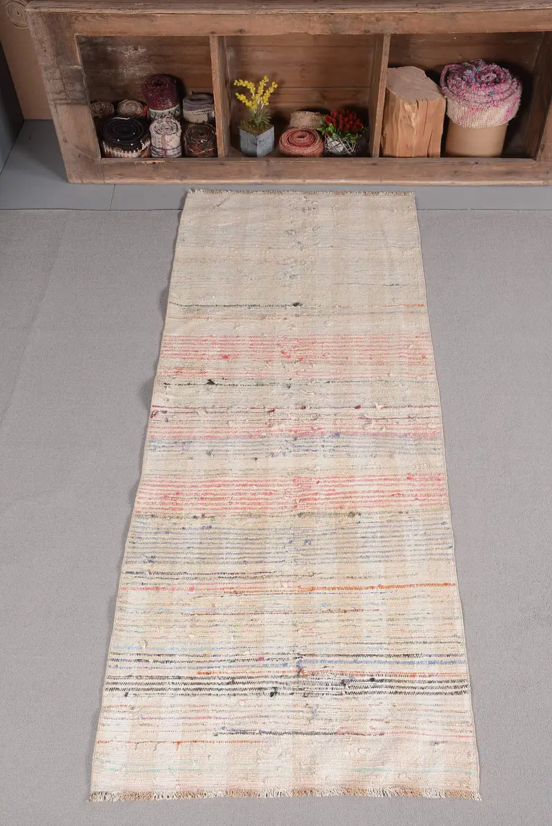 Vintage türkischer kleiner Teppich 2,7x6,7 ft, Kelim Beige Teppich - 1