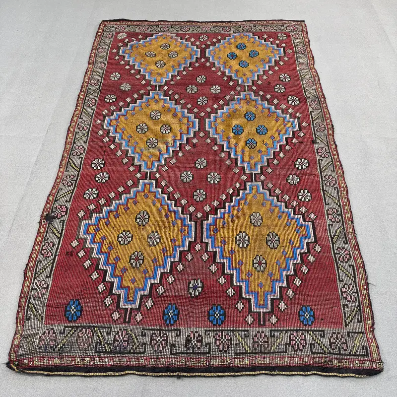 Alfombra grande Kilim turca vintage de 1,6 x 2,8 m, lana de alfombra de camuflaje rojo - 1