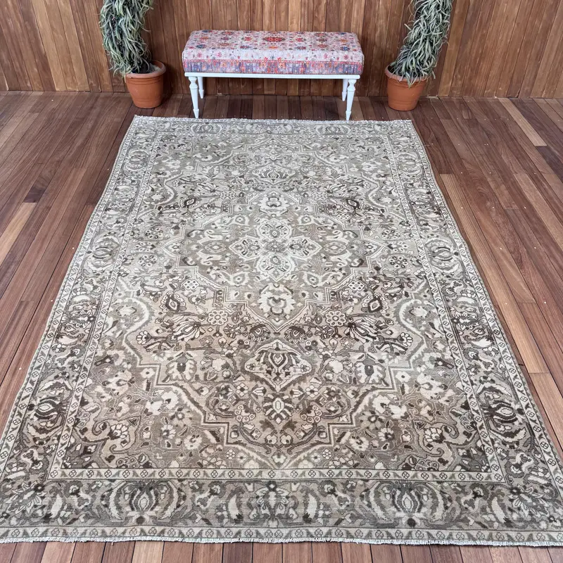 6.5x9.6 ft Rug, Vintage Turkish Rug, Gray Brown Animal Print Wool Rug - 1