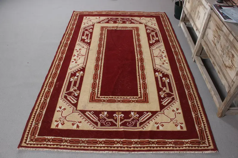 Sarı Desenli Mor Halı, 4,8x7,6 ft Zarif Dekor