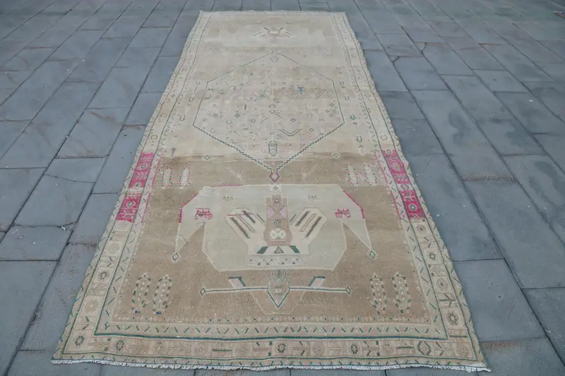 Elegante alfombra beige y verde, decoración inspirada en la naturaleza de 4,7 x 12 pies