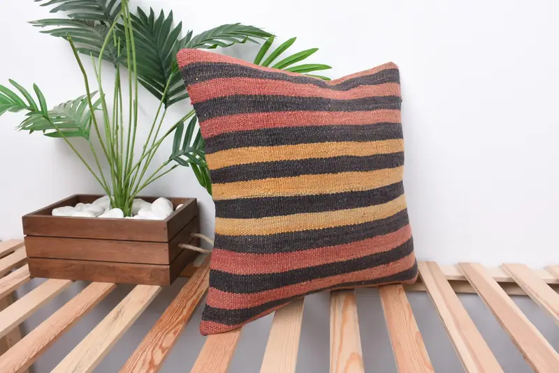 Decorative Pillow, Vintage Pillow, Boho Pillow, 18x18 Red Pillow Cover, Cushion Cover, Meditation Cushion Case, Pillow for Couch - 4