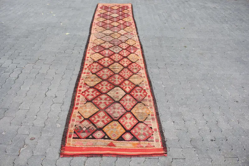 Vintage Herki Runner Rug 2.8x13.9 ft (84x425 cm), Turkish Red Ombré Rug - 1