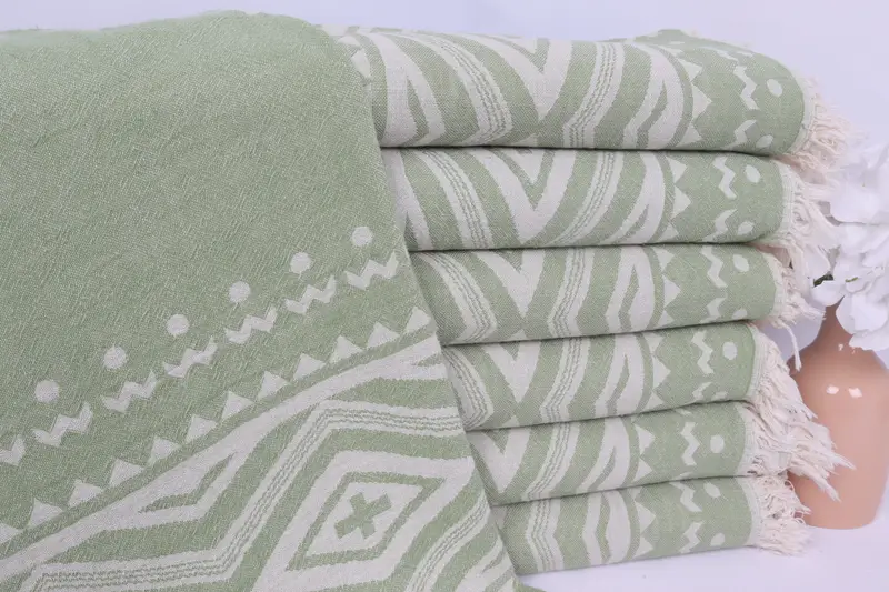 Bathroom Towels, Holiday Towel, 40x24 Cotton Plus Design Towel, Monogram Hand Towel, Bridesmaid Gifts Personalized, Monogrammed Hand Towel - 2