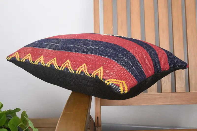 Cushion, Gift Pillow, Turkish Corner Pillow, Retro Throw Pillow Cover, Turkish Pillow, Knitted Pillow, Throw Kilim Pillow, 12x20 Red Pillow - 6