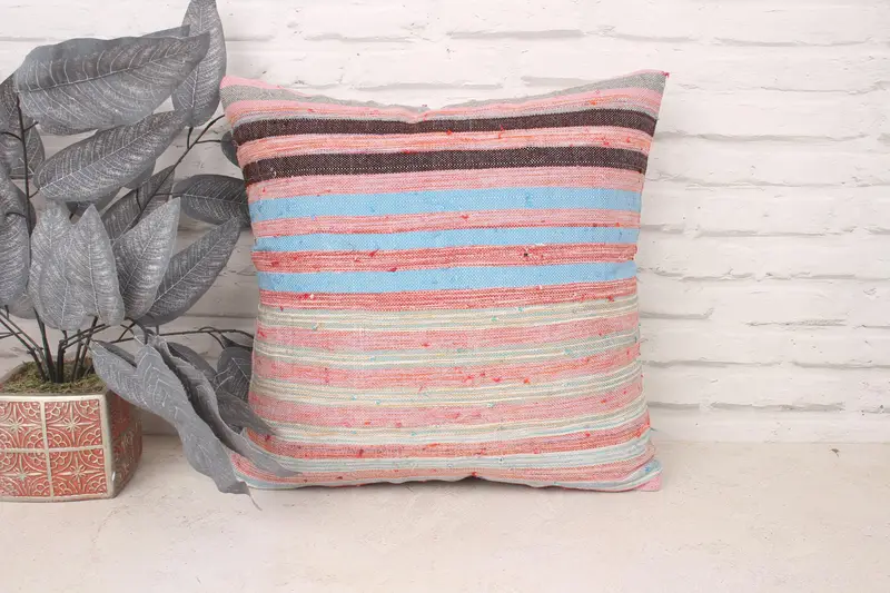 Pillow Cover, Living Room Throw Cushion, Handwoven Pillow Cover Pillow Case, Home Decor Pillow, 18x18 Red Cushion, Turkish Pillow, Antique Pillows - 1