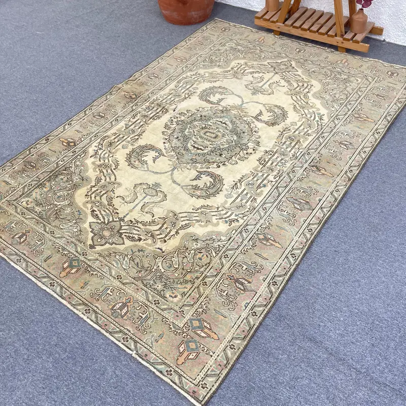 4.7x6.9 ft Turkish Area Rug, Vintage Brown Polka dot Rug - 1
