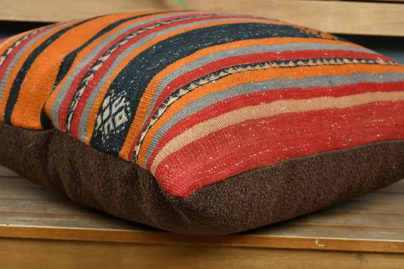 Kilimkissen werfen, neutrales Kissengehäuse, 24x24 Orangenkissen, handgefertigtes Kilimkissen, Vintage -Kissen, Kissengehäuse - 4