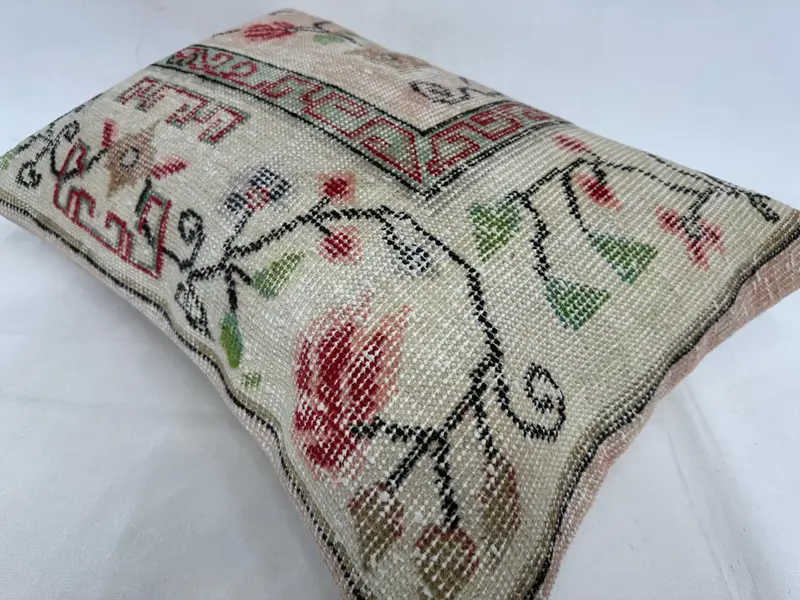 Sustainable Pillow Cover, Turkish Kilim Pillow, Cushion Cover, Vintage Pillow, Authentic Pillow Case, Pillow for Couch, 20x28 Beige Cushion - 6