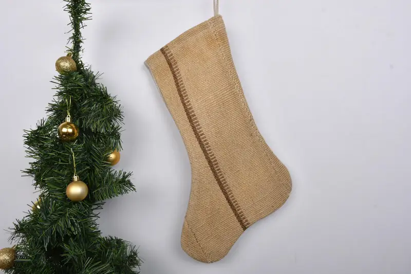 Patrón de adornos navideños, calcetín navideño único de 7 pulgadas