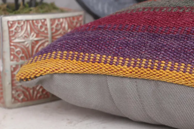 Vintage Kilim Throw Pillow, Outdoor Throw Cushion Cover, Gift Pillow, 12x12 Red Pillow Case, Cushion Cover, Vintage Kilim Pillow - 7